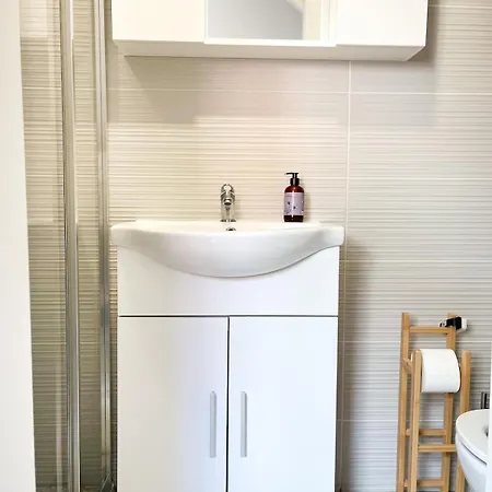 Urban Jungle 2 - Free Parking Διαμέρισμα *